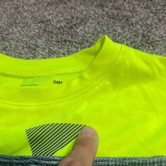 Boys 2T Bundle of 11 - Under Armour, Hurley, jumping Beans, Carter’s, an… - Picture 13 of 14